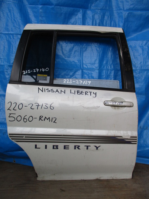 Used Nissan Liberty DOOR GLASS REAR RIGHT